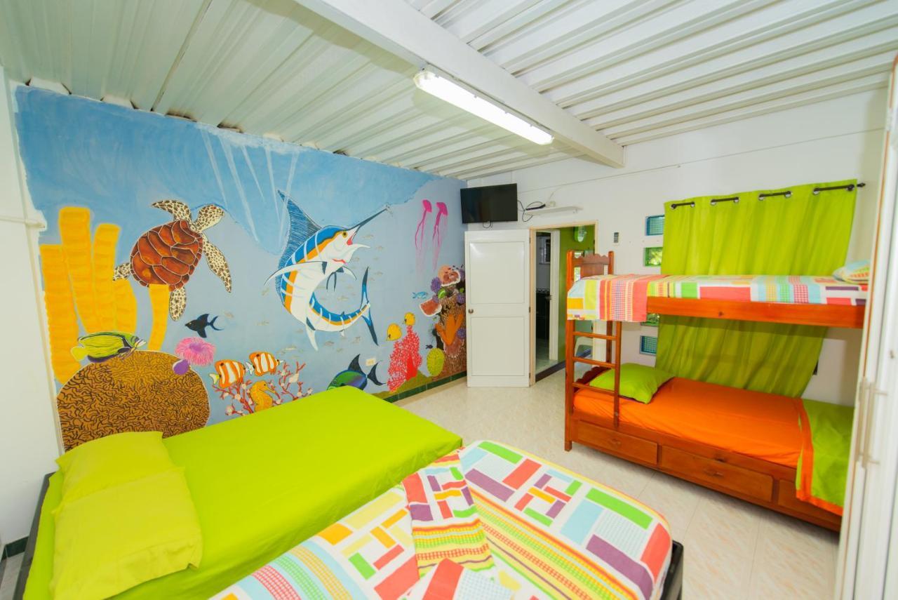 Apartamentos Turisticos El Conquistador San Andrés Extérieur photo