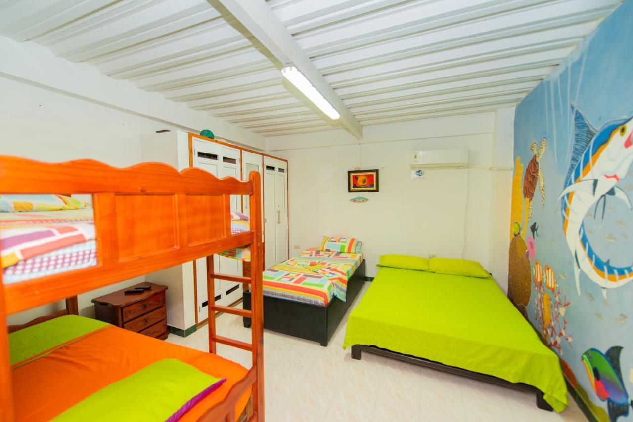 Apartamentos Turisticos El Conquistador San Andrés Extérieur photo